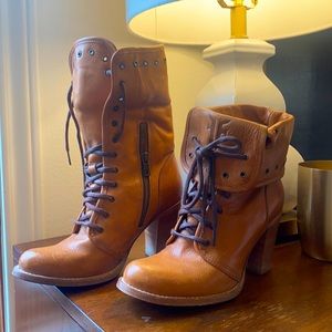 Frye Julia Grommet Lace Boots/Booties